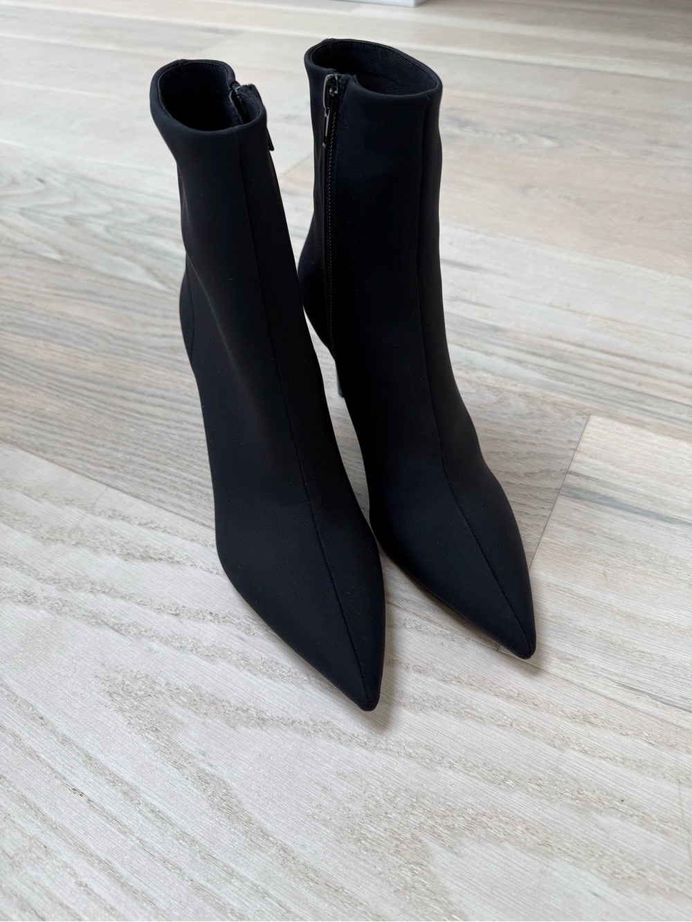 JEFFREY CAMPBELL NIXIE BOOTS
 Stretch Sock Boot Ankle Boot Size 7